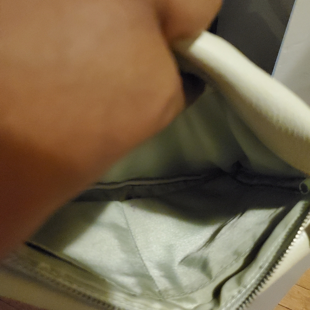 Bag - Picture 3 of 4